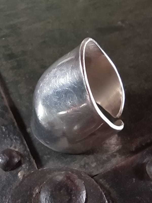 Anillo Ancho Liso de Plata .925 La Plata para Hombre o Mujer (1) Anillo Ancho Liso de Plata .925 La Plata para Hombre o Mujer
