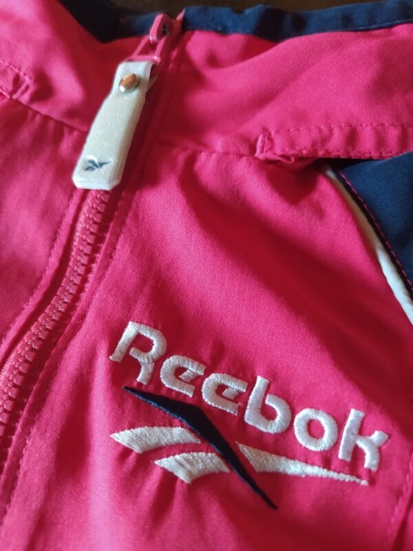 Chamarra Deportiva con Gorro Reebok para Bebé 12 meses
