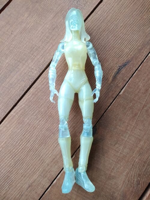 Mujer Invisible Figura Articulada Coleccionable Marvel