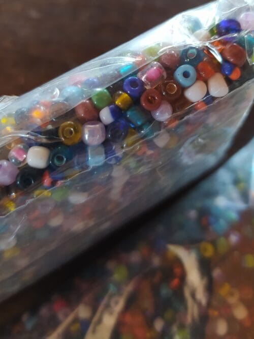Paquete de 2,500 Chaquirones de Colores