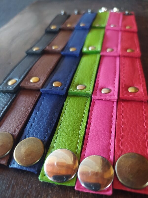 Pulsera Artesanal de Cuero Sintético Unitalla Unisex
