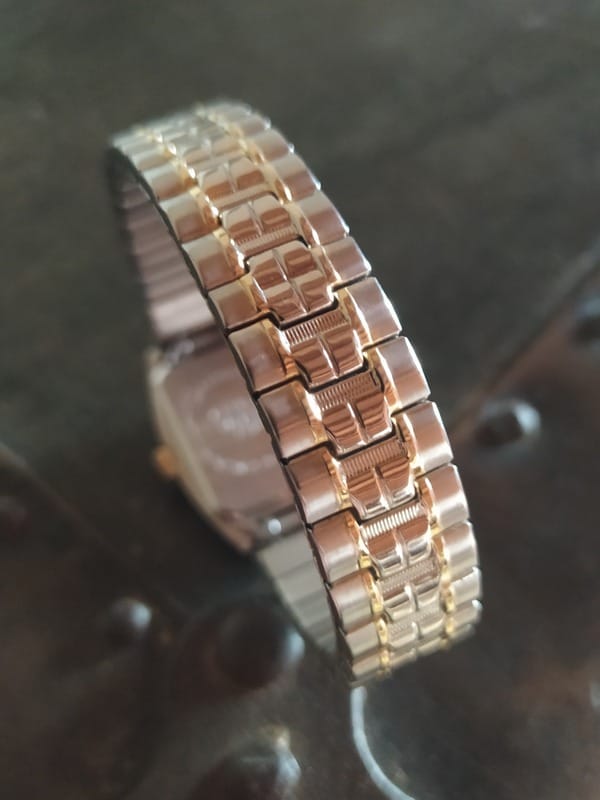 Reloj de Pulsera Wrangler Analógico Clásico para Mujer