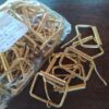 Paquete de 30 Hebillas Doradas para Cinturones