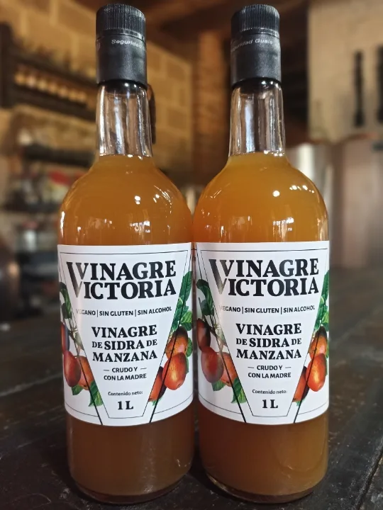 vinagrevictoria-2 Vinagre De Sidra De Manzana Artesanal Con La Madre (2 Litros)
